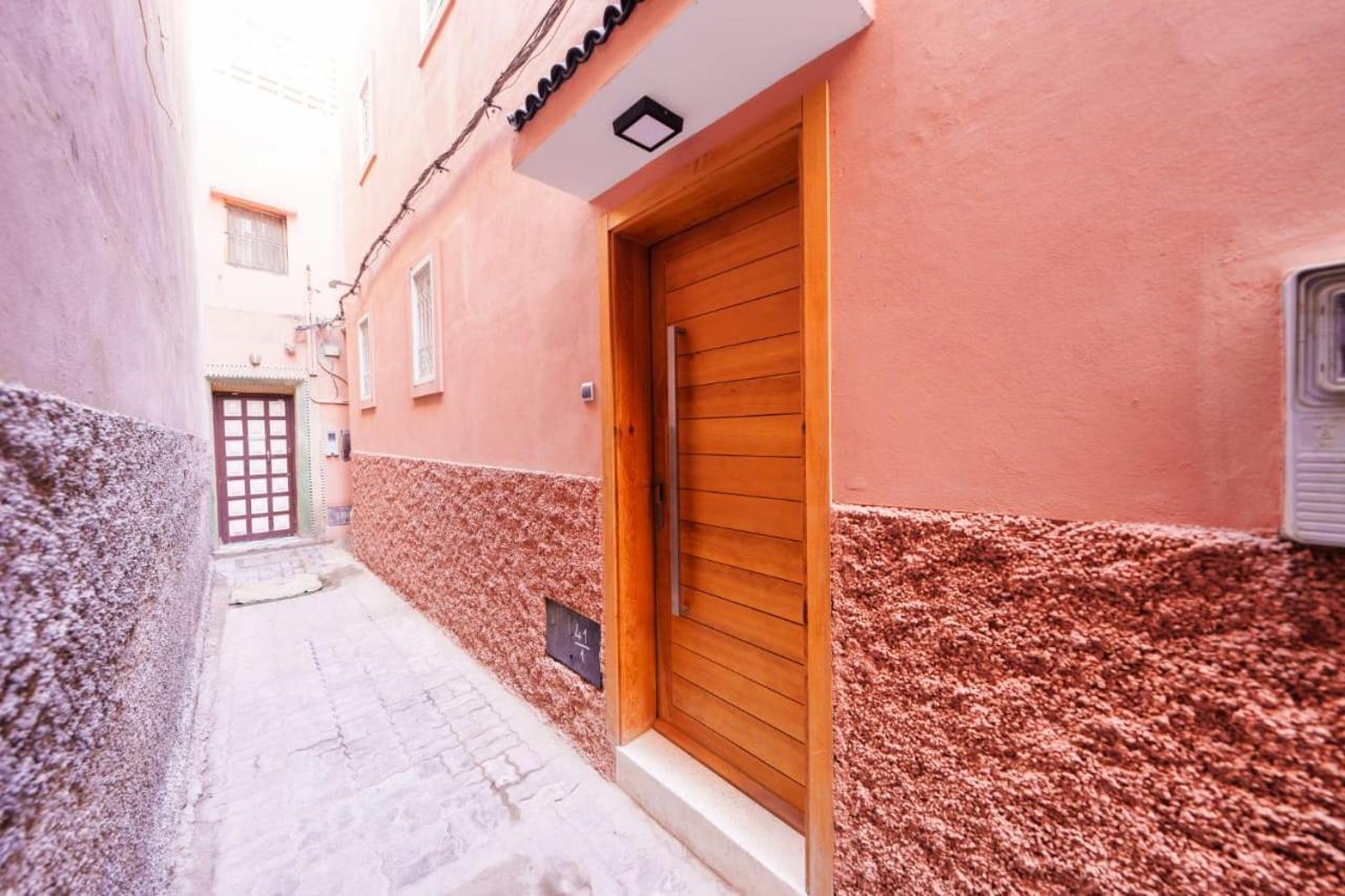 Riad Privatise - 2 Chambres & Petit Dejeuner -Terrasse Marrakesh Exterior foto