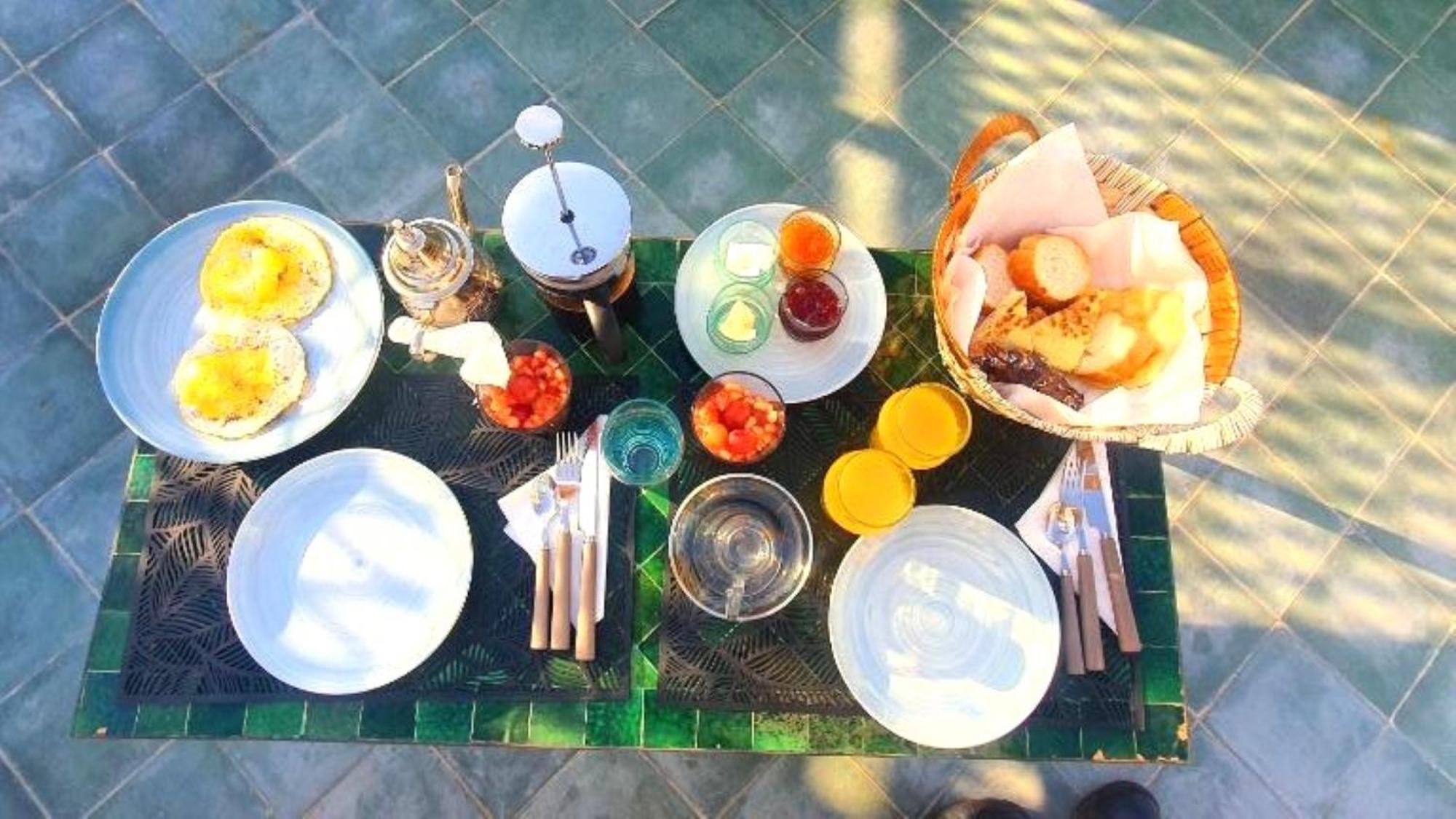 Riad Privatise - 2 Chambres & Petit Dejeuner -Terrasse Marrakesh Exterior foto